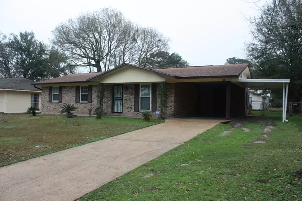 Ocean Springs, MS 39564,103 Stennis Avenue