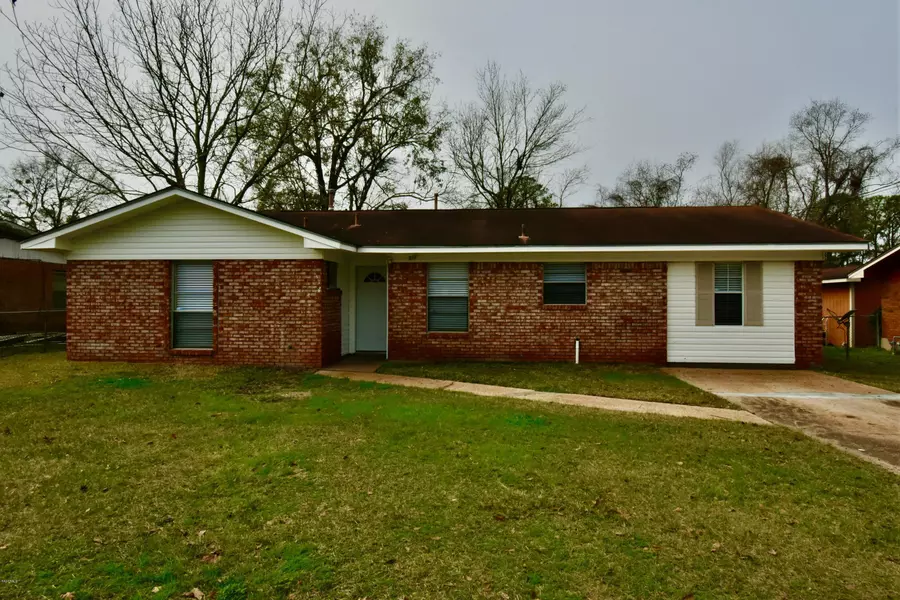 211 Charles Avenue, Long Beach, MS 39560