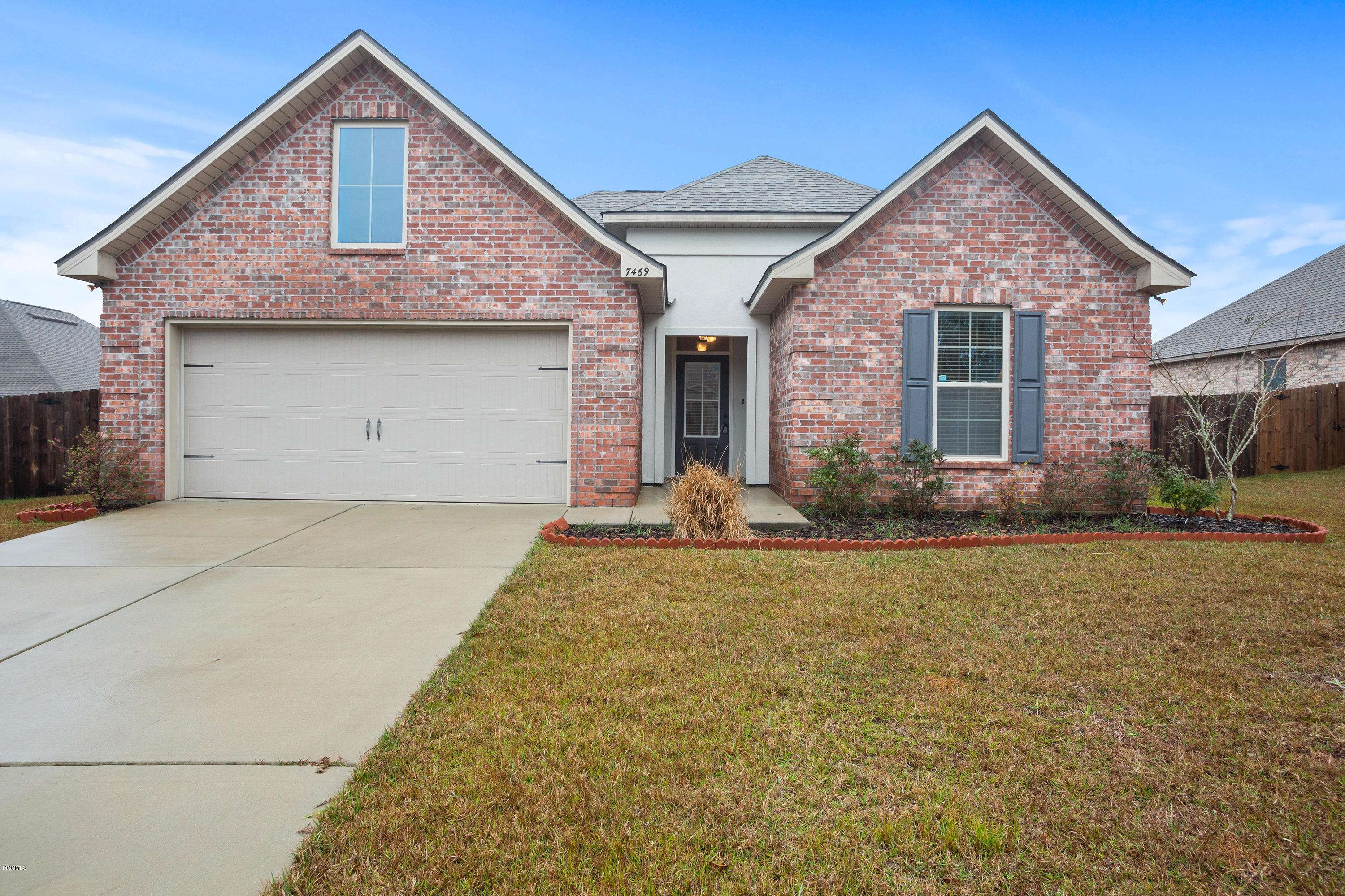 7469 Saints Circle, Ocean Springs, MS 39564