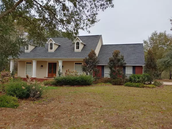 3701 Roberts Road, Moss Point, MS 39562