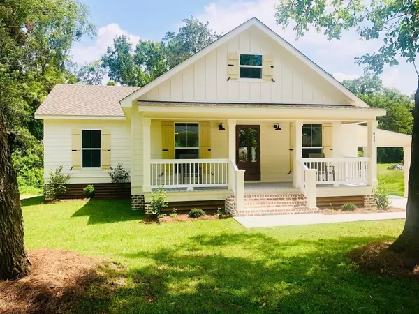 417 Ulman Avenue, Bay Saint Louis, MS 39520