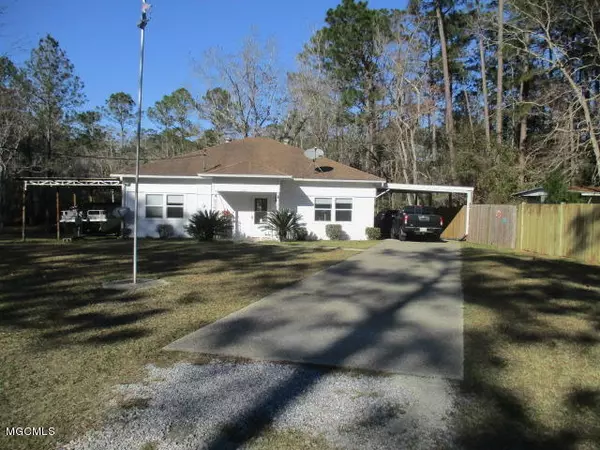 2304 Callie Road, Gautier, MS 39553