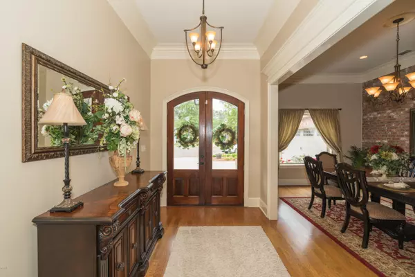 Long Beach, MS 39560,627 Charleston Lane