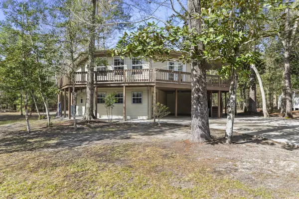 8342 Makiki Drive, Diamondhead, MS 39525