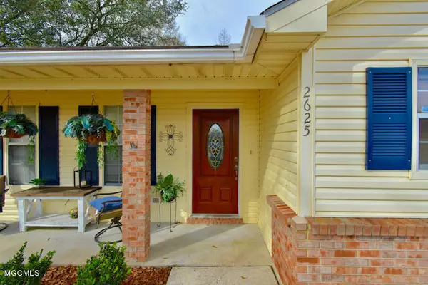 Ocean Springs, MS 39564,2625 Beachview Drive