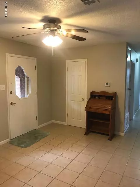 Gautier, MS 39553,2870 Gardendale Avenue