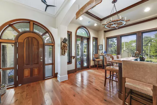 Ocean Springs, MS 39564,8923 E Simmons Circle