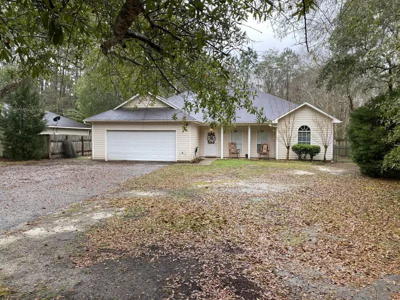1121 Spruce Street, Ocean Springs, MS 39564