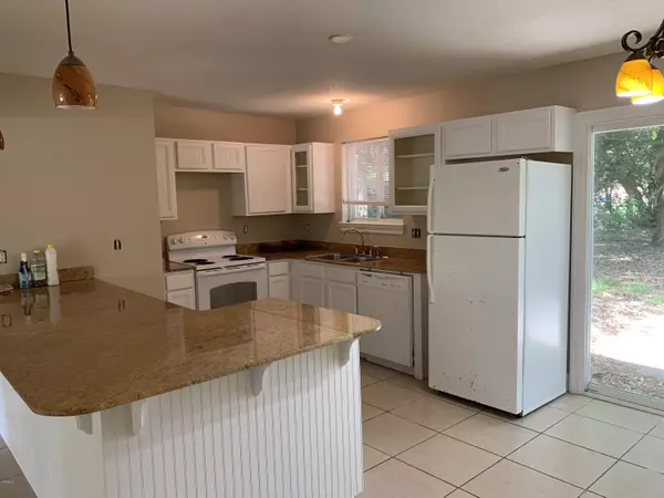 Bay Saint Louis, MS 39520,213 Bay Oaks Drive