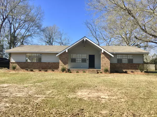 404 S Dorothy Street, Wiggins, MS 39577