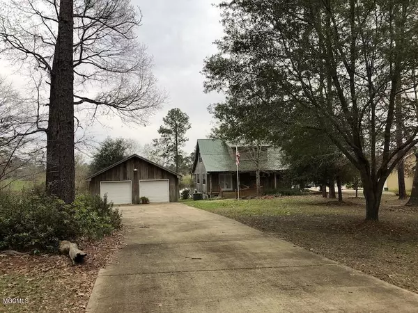 22 Whispering Pines Road, Perkinston, MS 39573