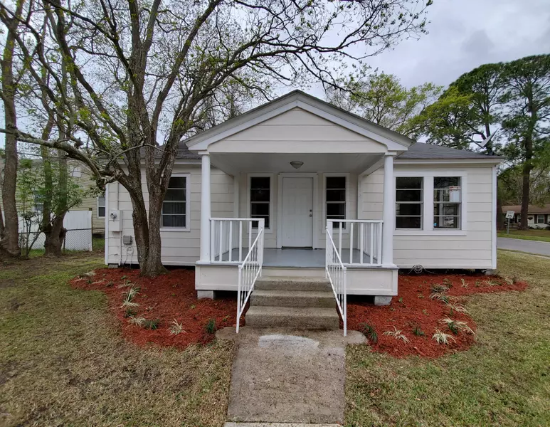 2413 14th Street, Pascagoula, MS 39567