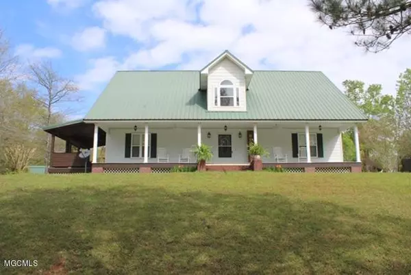 40 Denson Road, Wiggins, MS 39577