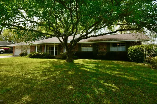 Long Beach, MS 39560,504 Cypress Drive