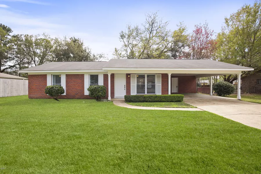 105 Arbor Vista Drive, Ocean Springs, MS 39564