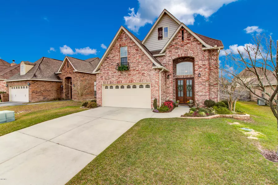 17017 Canary Palm Drive, D'iberville, MS 39540