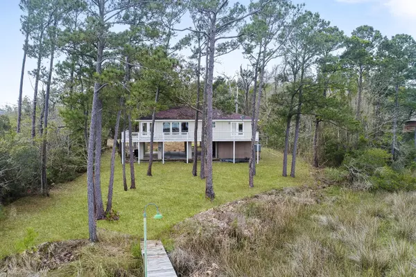 Ocean Springs, MS 39564,9604 Marsh Island Drive