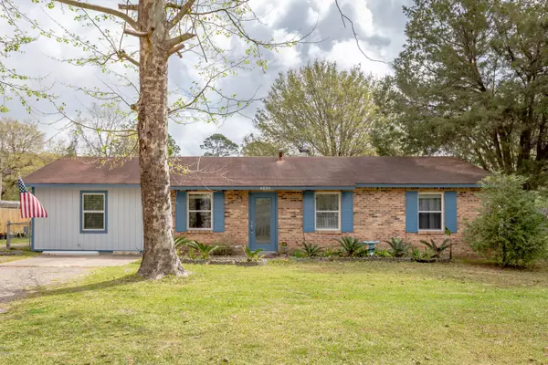 Ocean Springs, MS 39564,4604 Riley Road