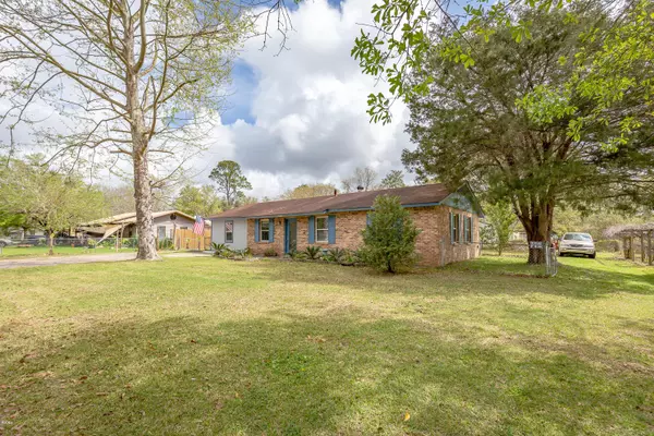 4604 Riley Road, Ocean Springs, MS 39564