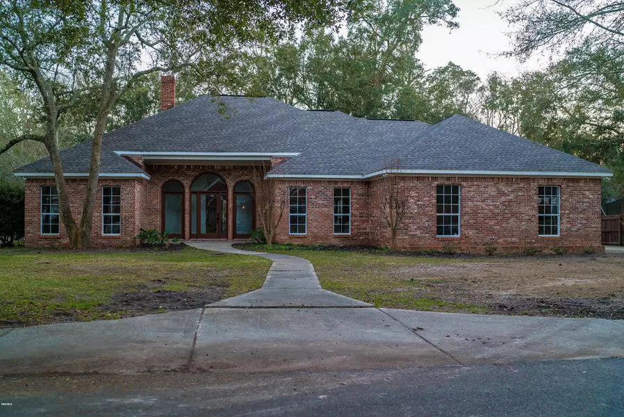 13809 Plano Road, Ocean Springs, MS 39564