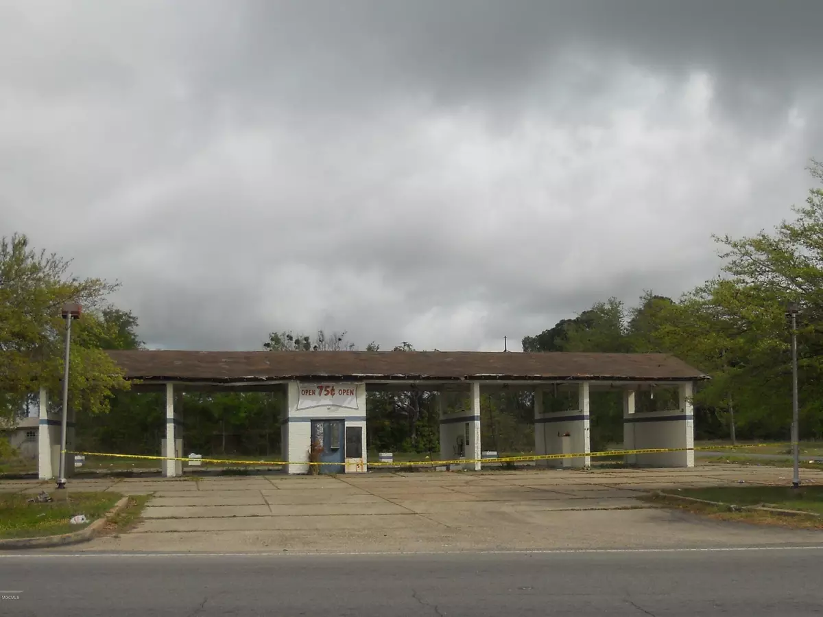 Moss Point, MS 39563,5425 Jefferson Avenue