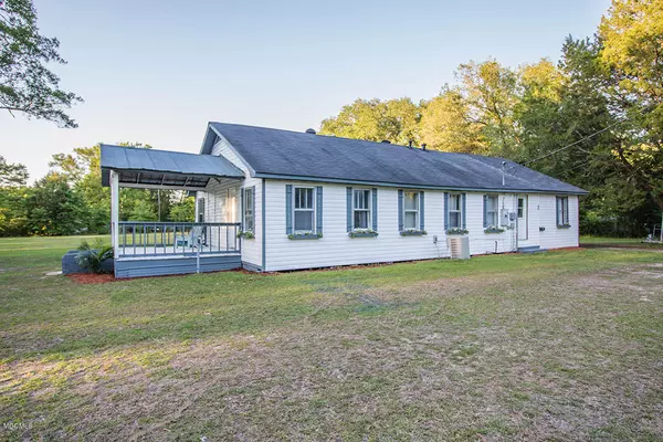 Lucedale, MS 39452,32 Pine Street