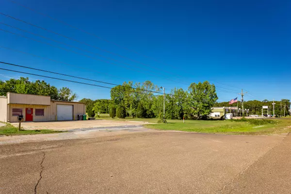 Gautier, MS 39553,1527 Highway 90