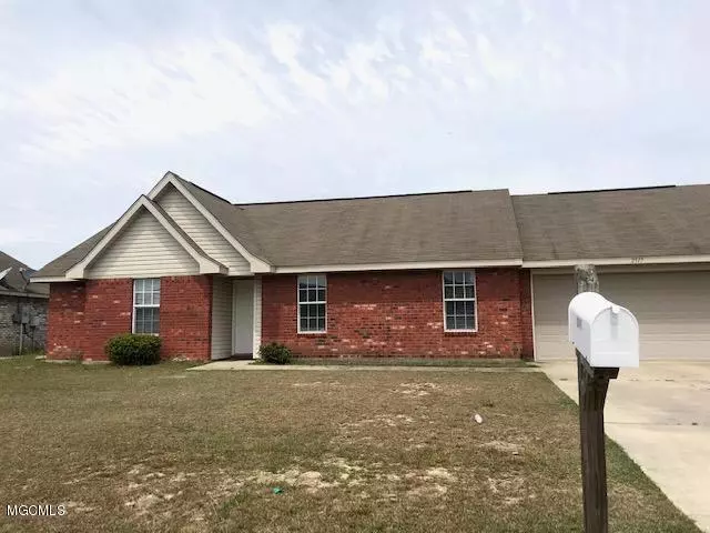 2317 Paula Circle, Ocean Springs, MS 39564