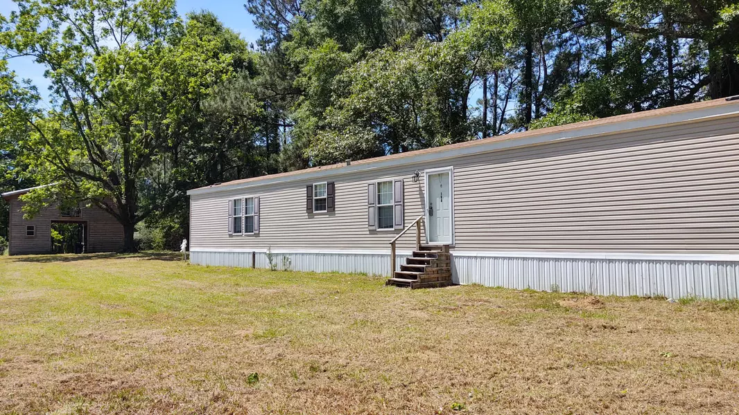 168 Orvisburg Road, Poplarville, MS 39470