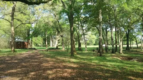 Barton Agricola Road, Lucedale, MS 39452