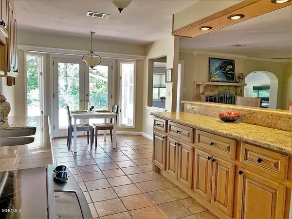 Long Beach, MS 39560,554 Mockingbird Drive