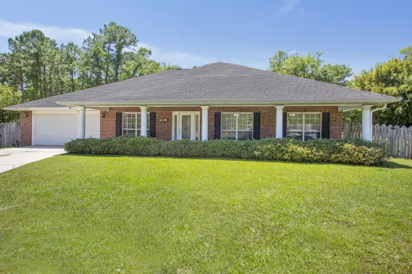 701 Hidden Oaks Drive, Ocean Springs, MS 39564