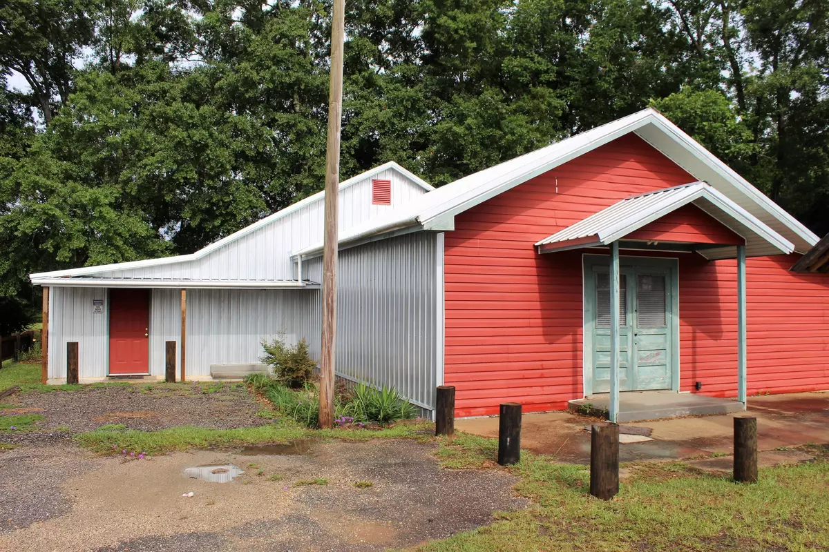 Lucedale, MS 39452,5224 Highway 613