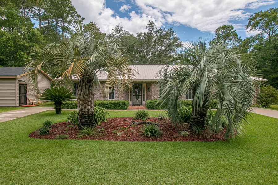 5800 South Street, Ocean Springs, MS 39564