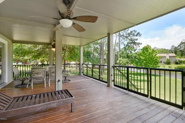 Perkinston, MS 39573,24 Holly Lane