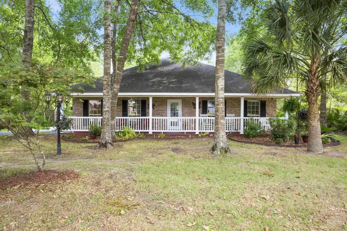 Gautier, MS 39553,2191 Bayou View Circle