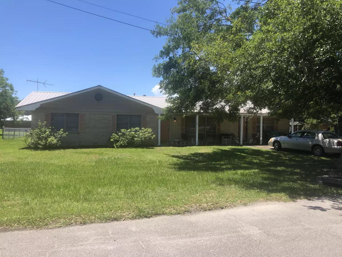 Pascagoula, MS 39581,2615 Gina Street