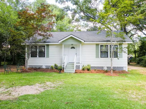 42 Holmes Street, Lucedale, MS 39452