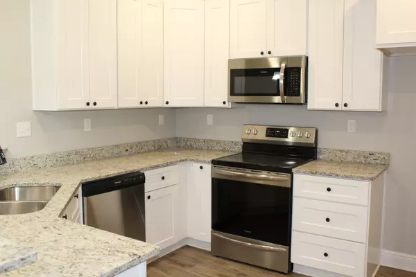 Ocean Springs, MS 39564,3600 N 7th Street