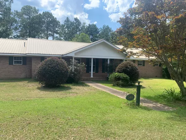 140 Holleman Street, Wiggins, MS 39577