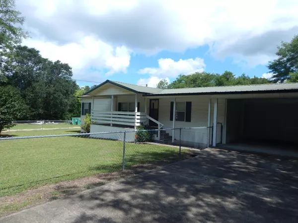 Lucedale, MS 39452,45 W Pine Street