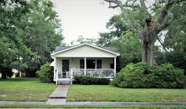 111 Central Avenue, Long Beach, MS 39560