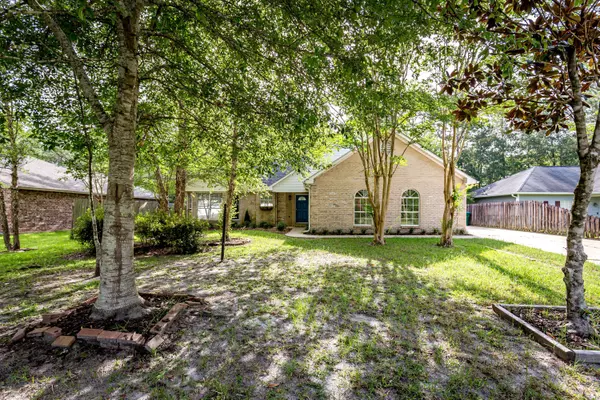 Gautier, MS 39553,8004 Martin Bluff Road