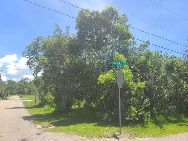 3043 Quave Road, D'iberville, MS 39540