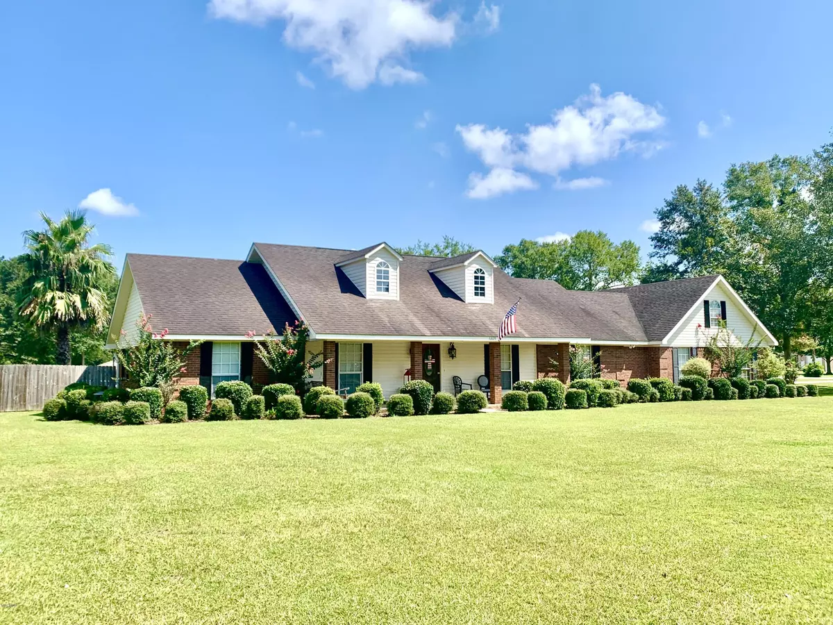 Lucedale, MS 39452,6809 Tanner Williams Road