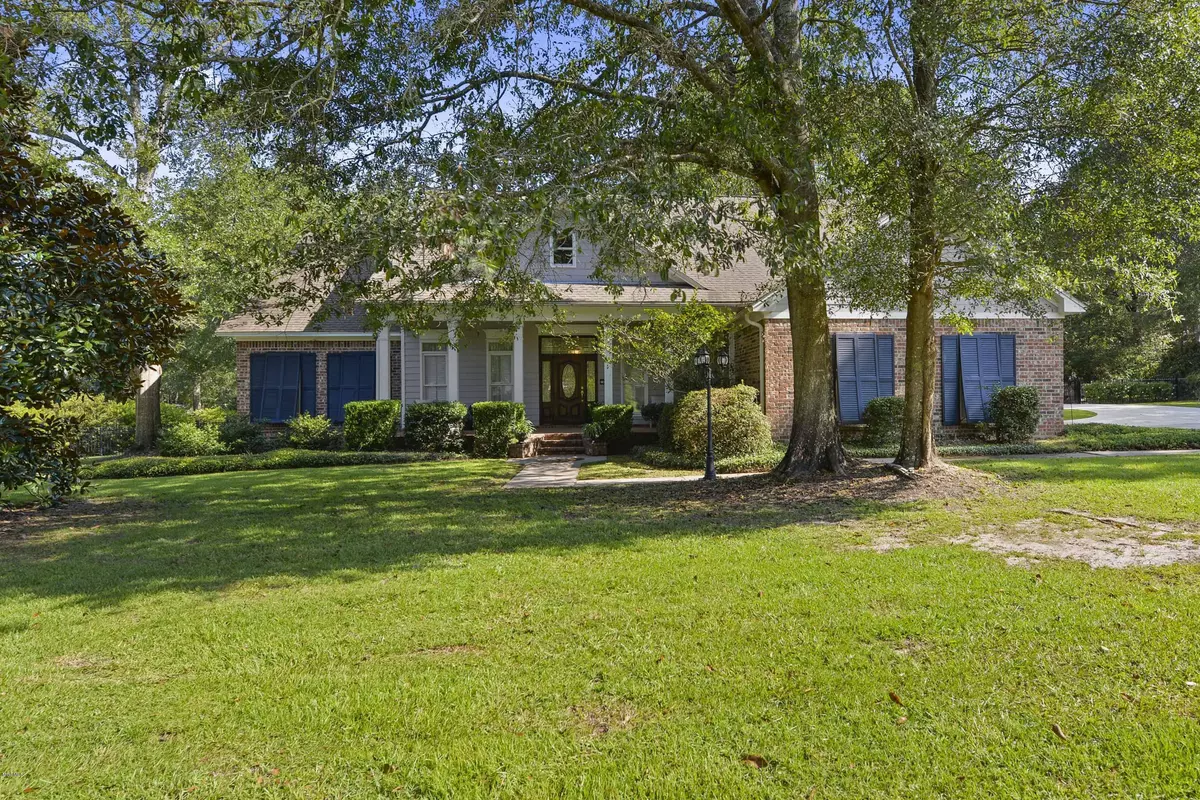 Gulfport, MS 39503,15078 Laurelwood Drive