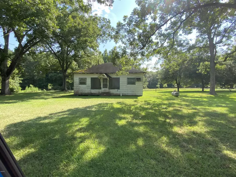 362 County Road 224, Pachuta, MS 39347