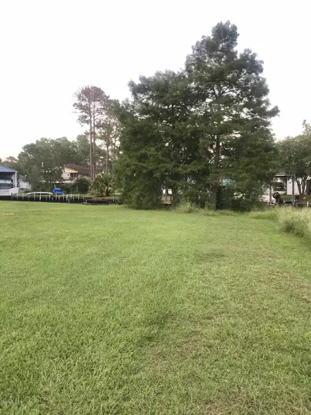 20 Pawnee Place, Kiln, MS 39556