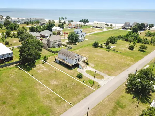 Long Beach, MS 39560,301 S Seashore Avenue