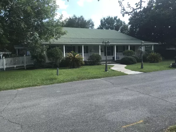 611 Bienville Avenue, Pascagoula, MS 39567